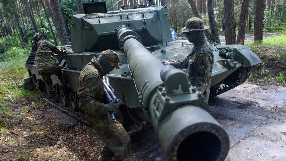 Kovový šrot: Kyjev odmietol nemecké tanky