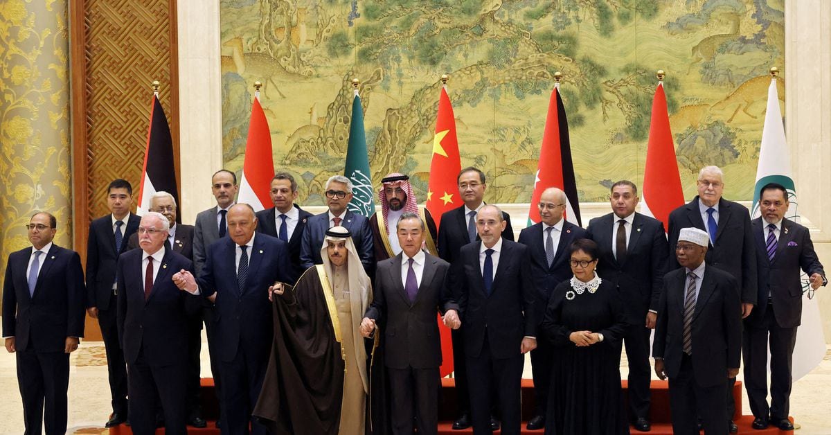 Ministri zahraničných vecí moslimských krajín na stretnutí v Pekingu vyzvali na prímerie v pásme Gazy