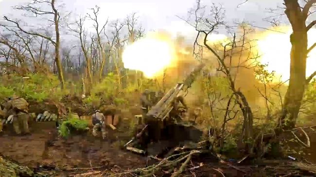 Bitka za Avdejevku: Ruské jednotky postupujú z dvoch strán